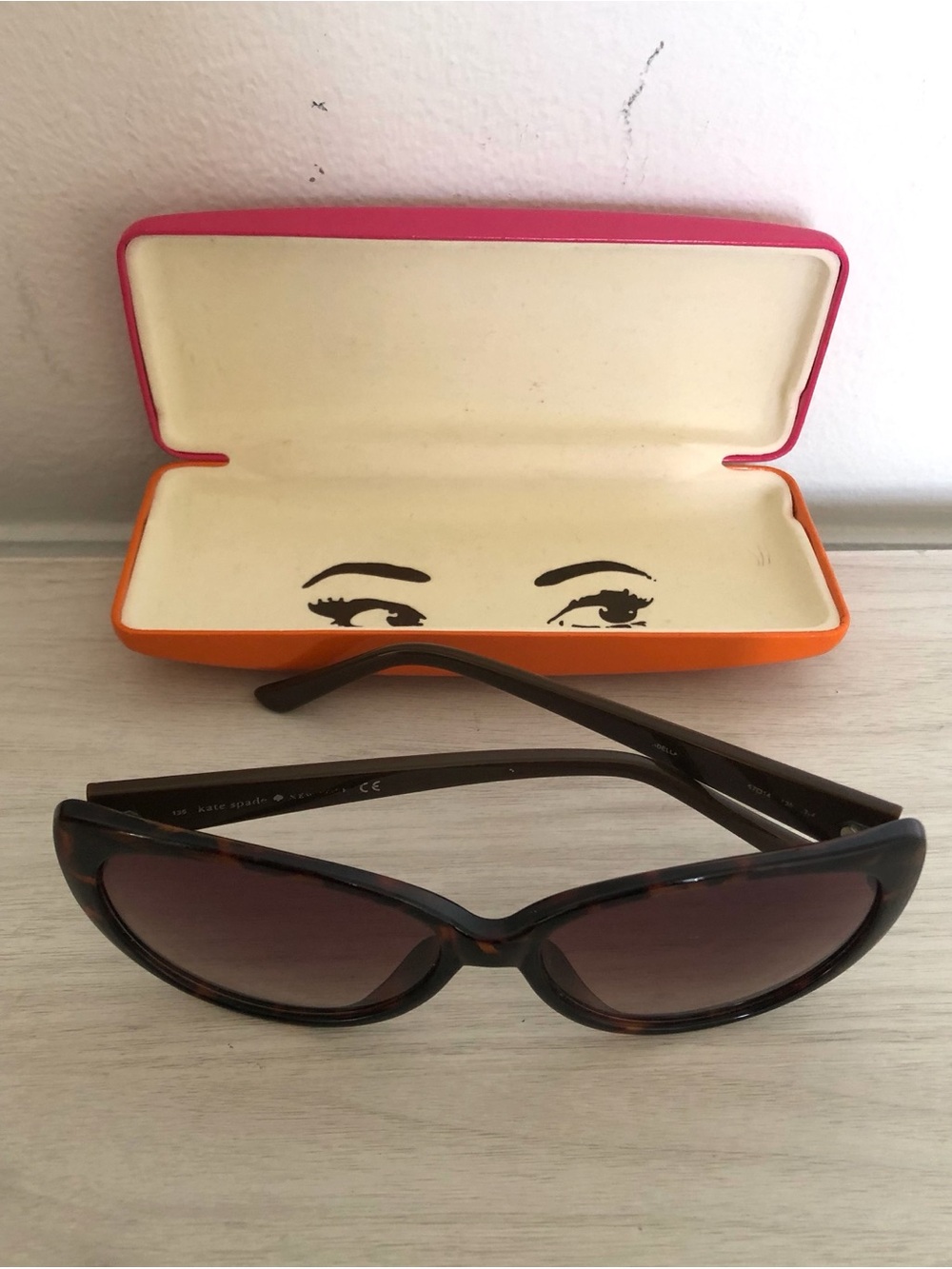 Kate Spade Adella Tortoise Polka Dot Cat Eye Sunglasses w/ Case